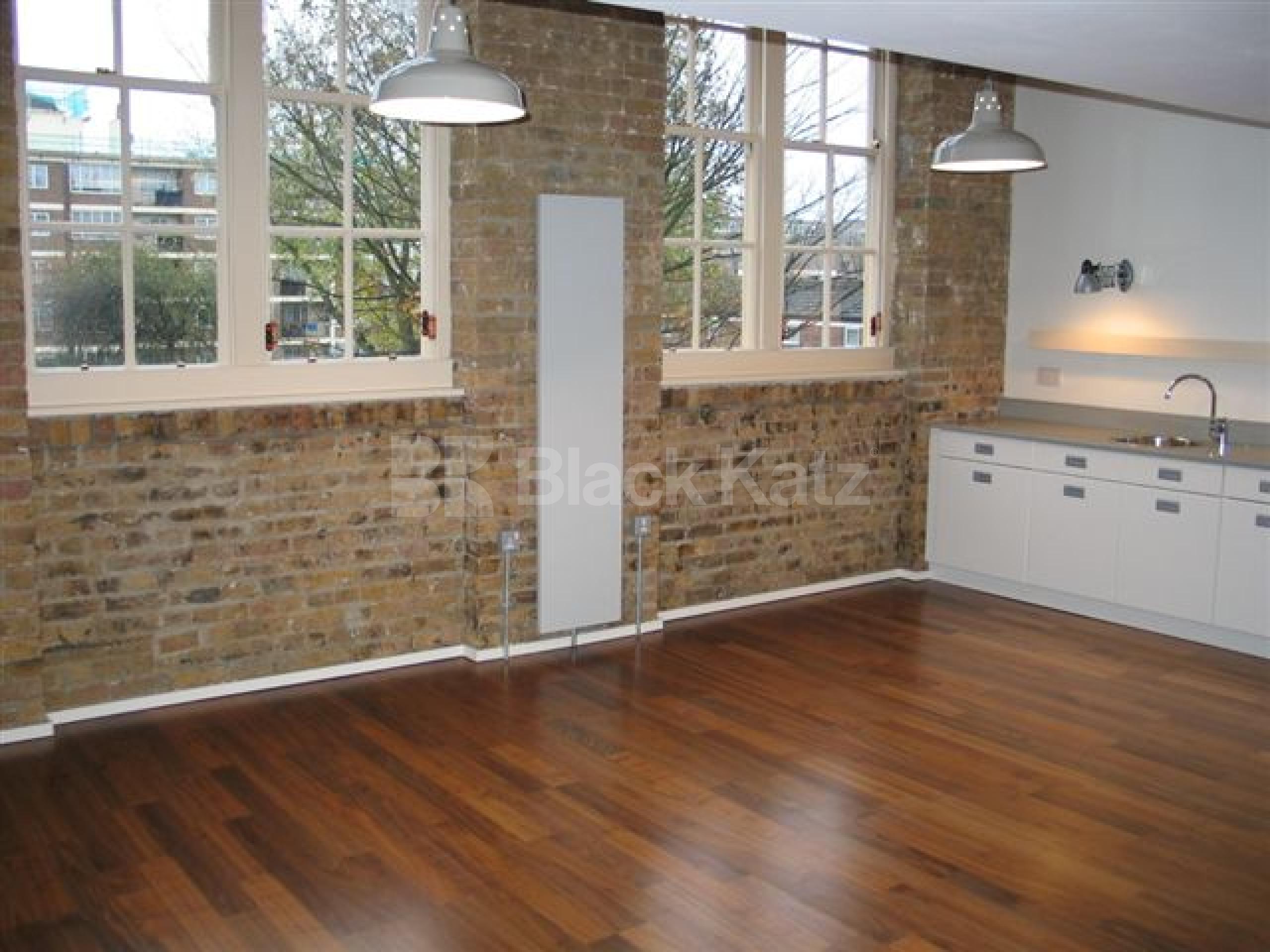 			2 Bedroom, 1 bath, 1 reception Apartment			 Clark Street , Stepney E1